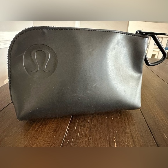 Lululemon off the mat pouch - Picture 3 of 12